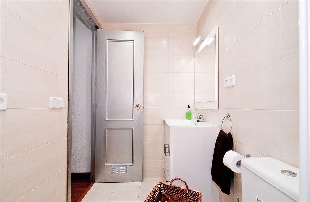 Apartamentos Aqui Me Quedo Madrid Eksteriør bilde