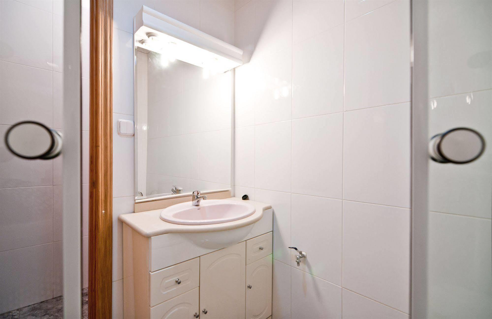 Apartamentos Aqui Me Quedo Madrid Eksteriør bilde