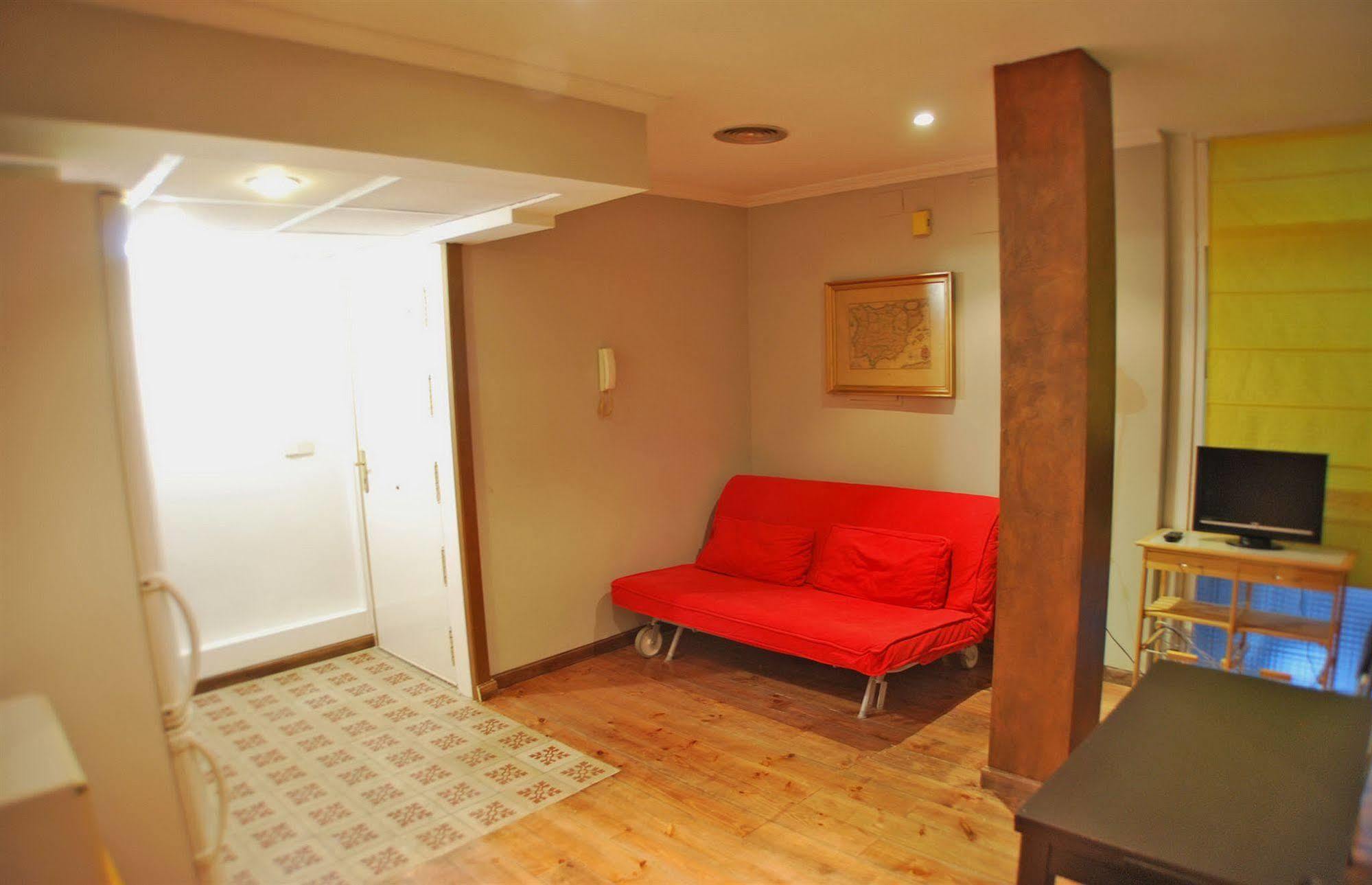 Apartamentos Aqui Me Quedo Madrid Eksteriør bilde