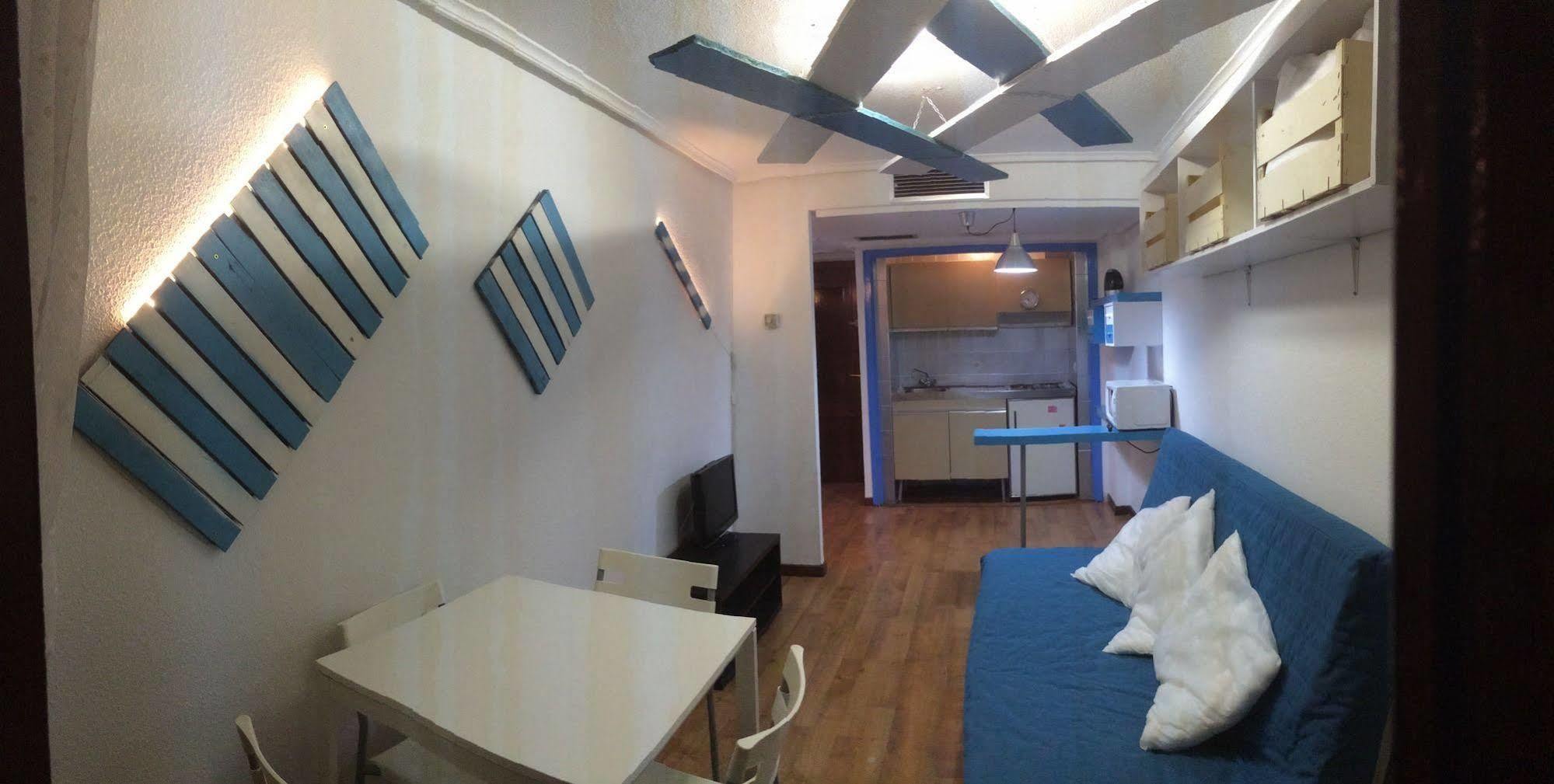 Apartamentos Aqui Me Quedo Madrid Eksteriør bilde