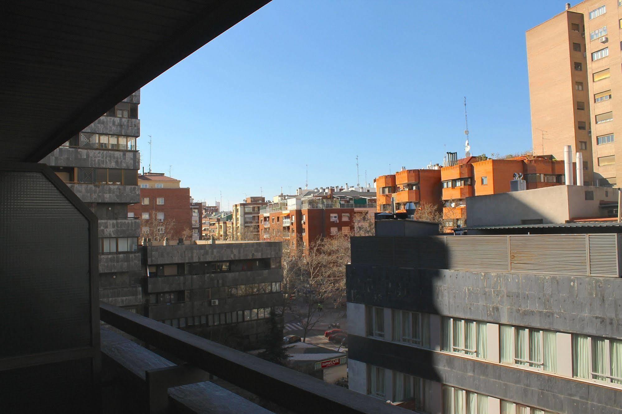 Apartamentos Aqui Me Quedo Madrid Eksteriør bilde